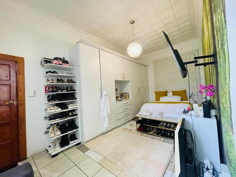 7 Bedroom Property for Sale in Orange Grove Eastern Cape